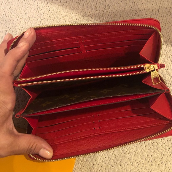 Authentic zippy Retiro wallet - Picture 12 of 13